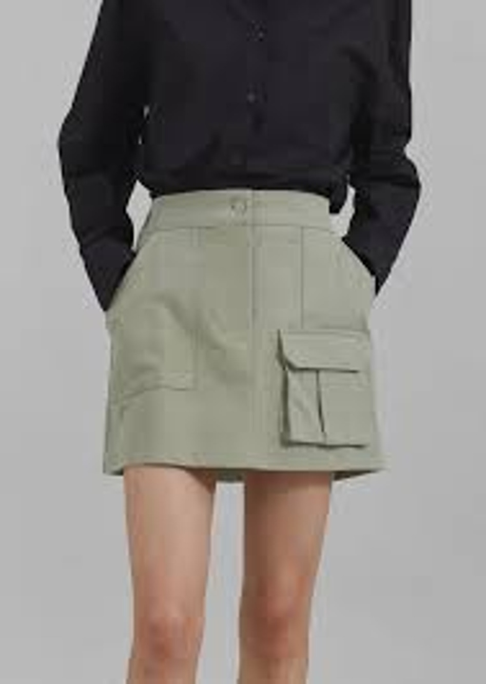 NWT The Frankie Shop Malia High Waisted Cargo Mini Skirt Khaki Women's Medium